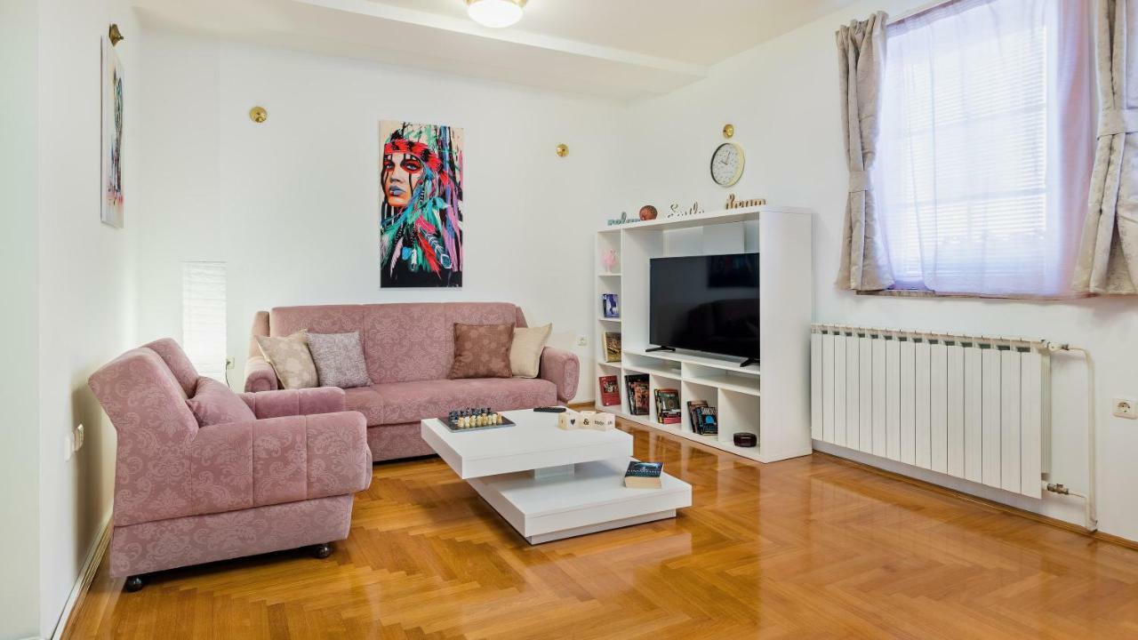 Central Apartment Smiley - Free Parking Zagreb Exterior foto